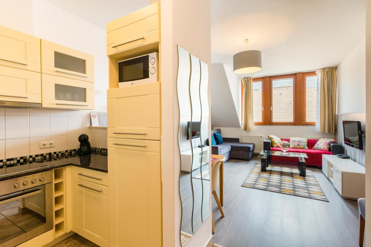 Lovag Charming Apartment In The Center-Ac บูดาเปสต์ ภายนอก รูปภาพ